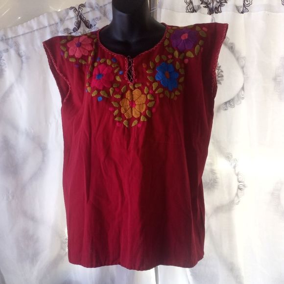 Tops - *Mexican embroidery top size medium and large ( box DF )